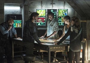 the-100--episode-3x04 Pike Kane
