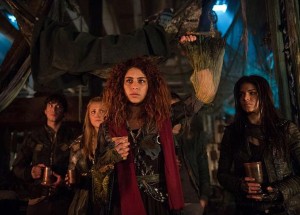 the 100 3x14 Clarke, Octavia Bellamy Luna