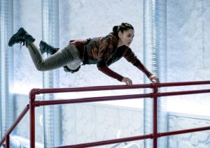The 100 - Episode 4.05 - The Tinder Box raven 3